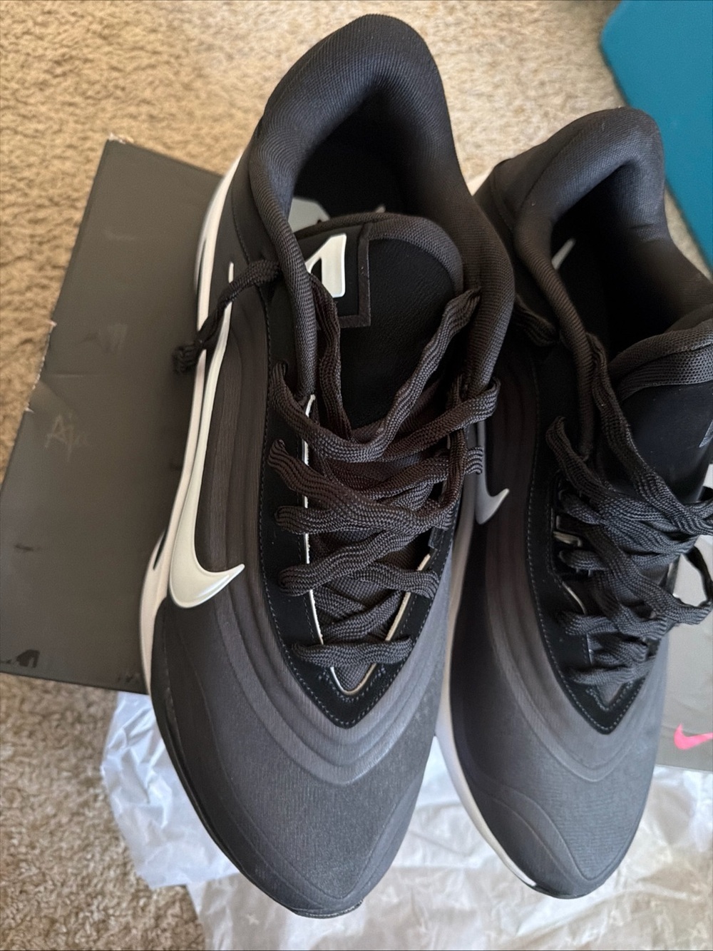 Nike Men's Black A’One Unisex Sneakers with White Swoosh. Women 15.5 Mens 14